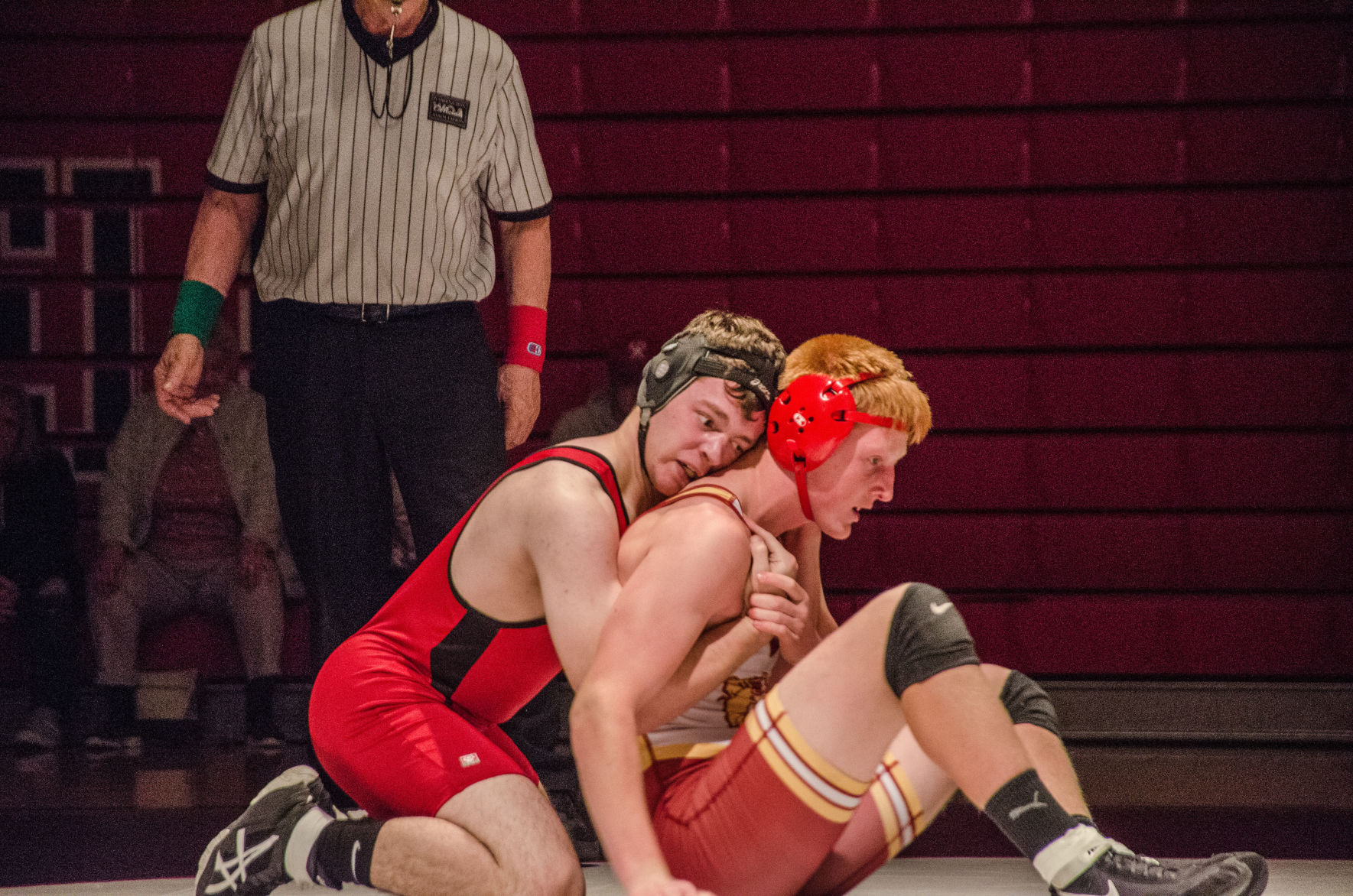 191219.sports.yelmwrestling.er3.jpg